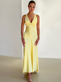 Gelbes Satin Maxikleid mit Rückenschleife – Andie