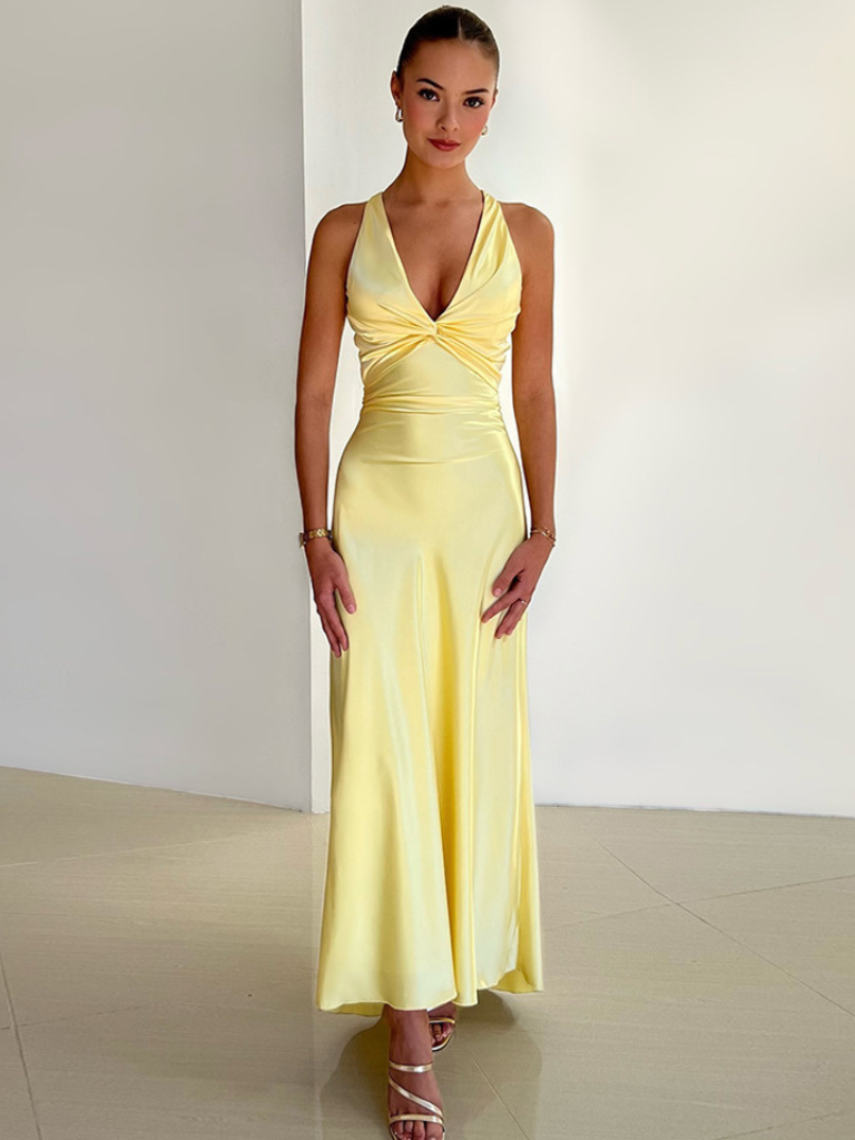 Gelbes Satin Maxikleid mit Rückenschleife – Andie